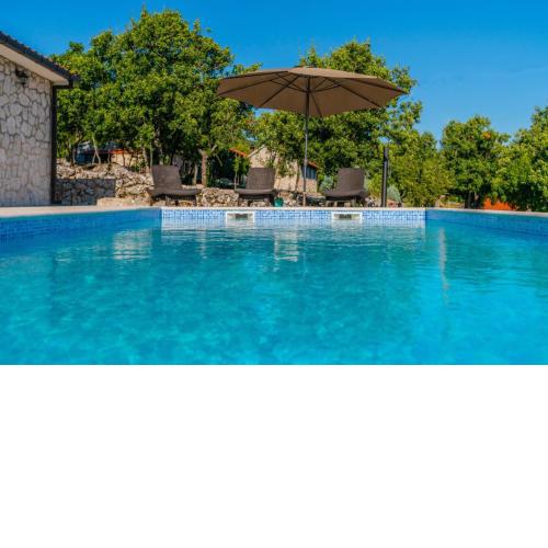 Stone Villa Rafael
