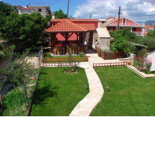 Studio Apartman Ante