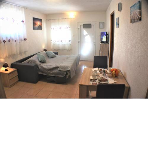 Studio apartman Tristan