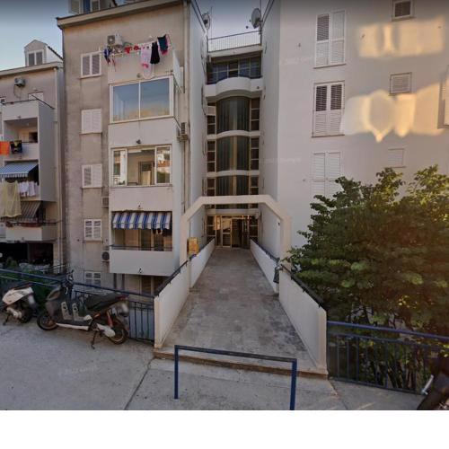 Studio Apartment Carrington