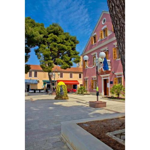 Studio Apartment in Biograd na Moru with Terrace, Air conditioning, Wi-Fi (4803-3)