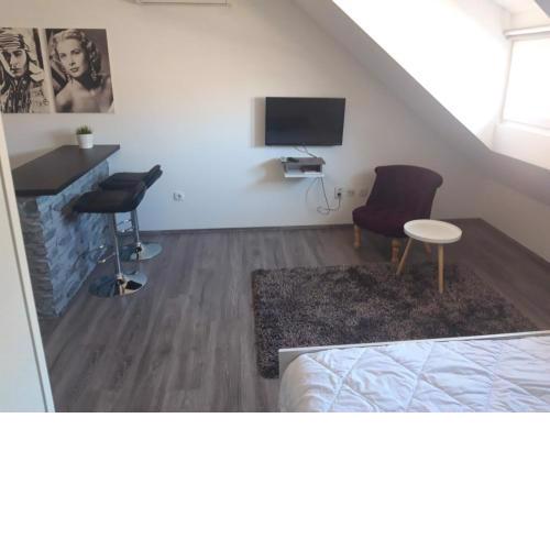 Studio B