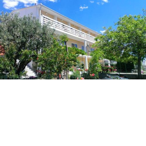 Studio Duce 13694a