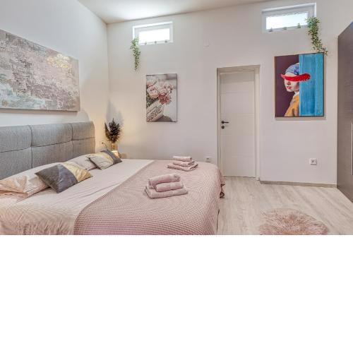 Studio Riva with Terrace