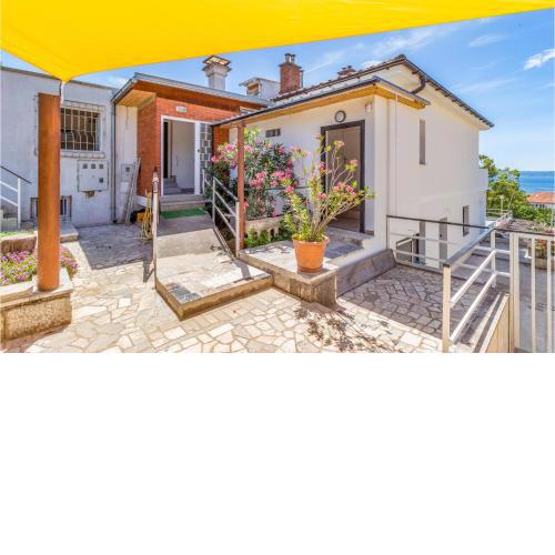 Stunning apartment in Crikvenica with WiFi and 1 Bedrooms