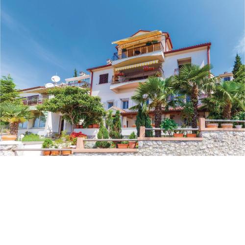 Stunning apartment in Kostrena with 3 Bedrooms and WiFi