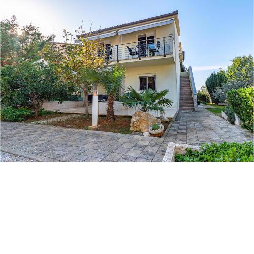 Stunning apartment in Medulin with 1 Bedrooms and WiFi