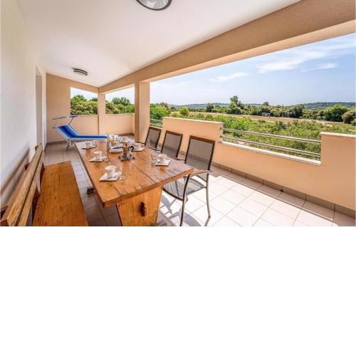 Stunning apartment in Medulin with 2 Bedrooms and WiFi