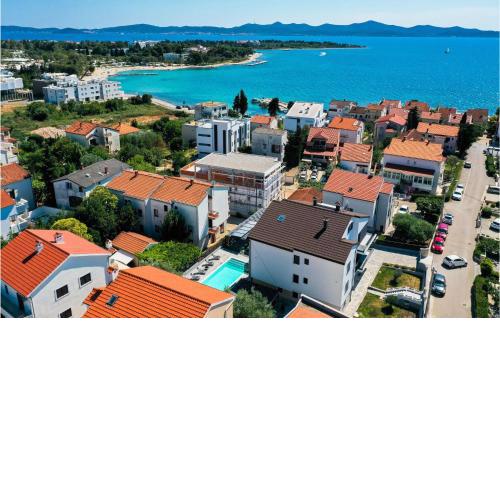 Stunning apartment in Zadar with WiFi, Outdoor swimming pool and Heated swimming pool
