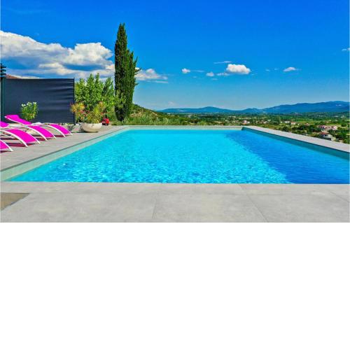 Stunning home in Glavina Donja w/ Outdoor swimming pool and 3 Bedrooms