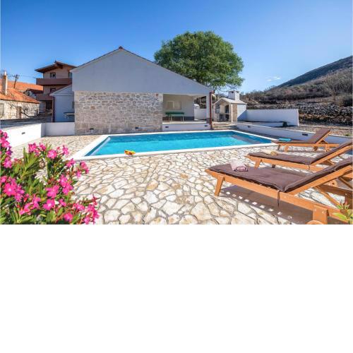 Stunning Home In Lecevica With Outdoor Swimming Pool, 3 Bedrooms And Heated Swimming Pool