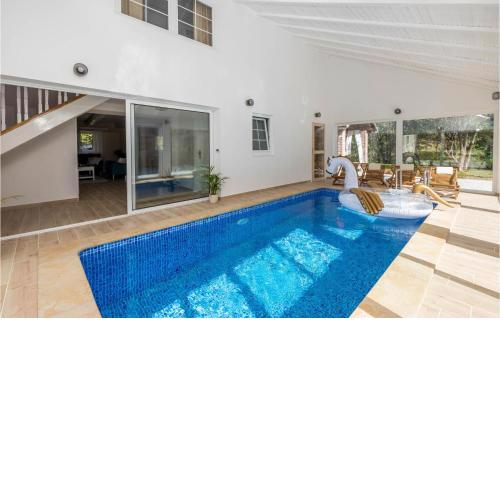 Stunning Home In Otocac With Wifi, Swimming Pool And 3 Bedrooms