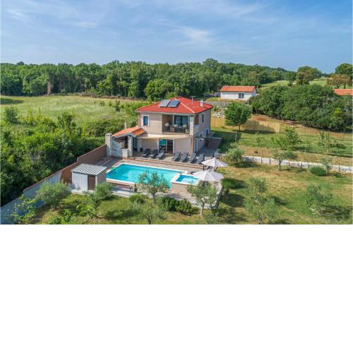 Stunning Home In Pula With Outdoor Swimming Pool, Private Swimming Pool And 4 Bedrooms