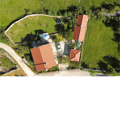 Stunning home in Ramljane with WiFi and 3 Bedrooms