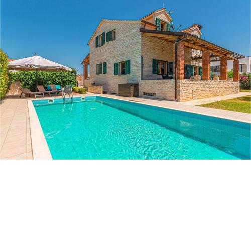 Stunning Home In Vodice With Sauna, 3 Bedrooms And Outdoor Swimming Pool