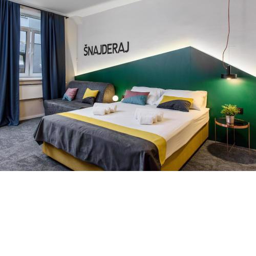 Swanky bed&breakfast