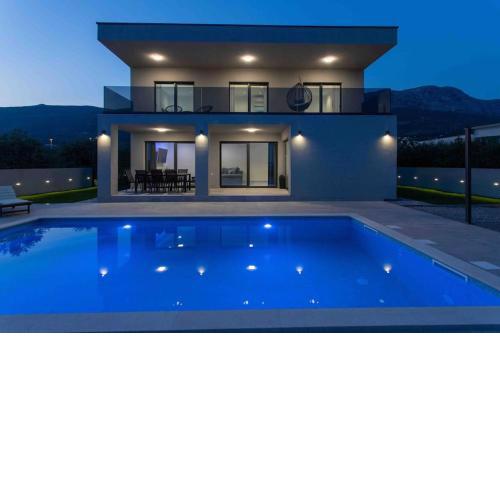 The Brand New Luxury Villa Bernie