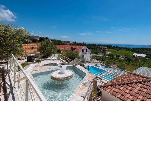 The Hidden Treasure Village - 3 Villas
