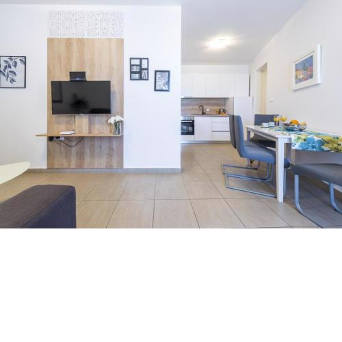 Tinker Bell Apartment