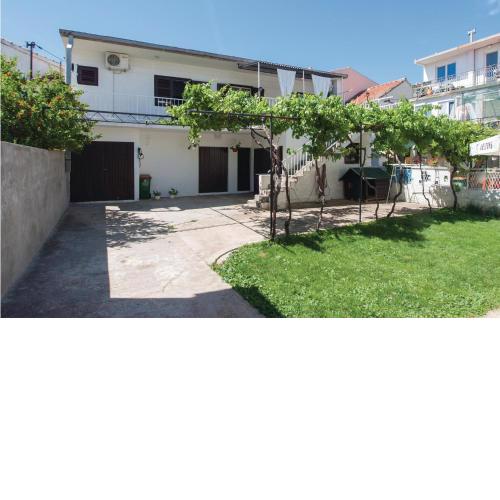 Two-Bedroom Apartment in Vodice