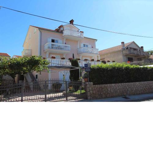 Two-Bedroom Apartment Malinska near Sea 1
