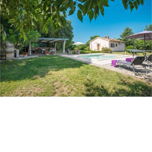 Two-Bedroom Holiday Home in Bale