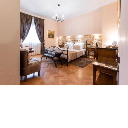 Unique Luxury Rooms