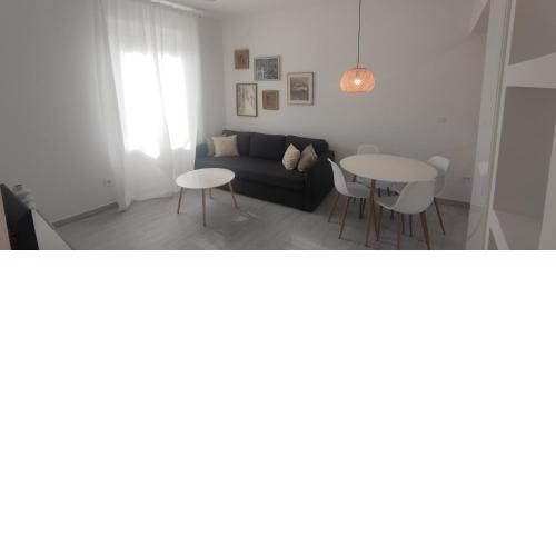 Valeria Louis perfect getaway - great location Split city center