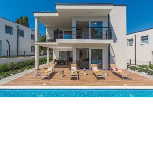 VILA PALISKA