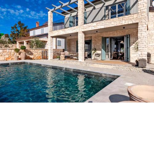 Villa Art Renata with Pool, Sauna & Hot tub