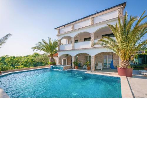 Villa Arta Medulin