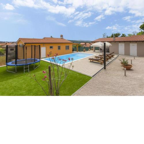 Villa AUREA