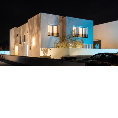 Villa DEA - Entspannung und Erholung mit beheiztem Pool