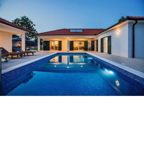 VILLA DUBRAVKA, Šumet - Makarska