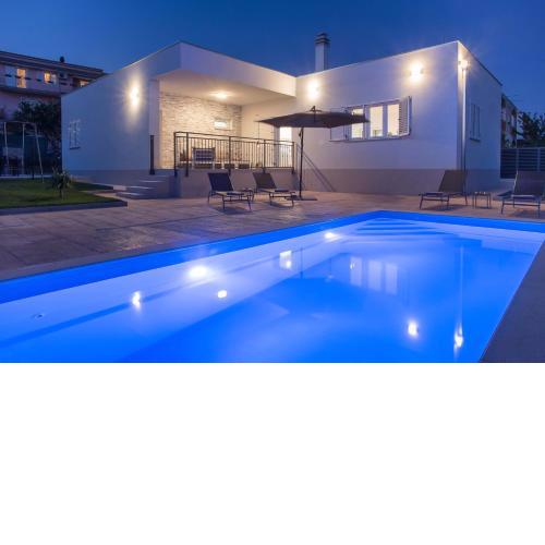 Villa Emanuela with private pool, BBQ