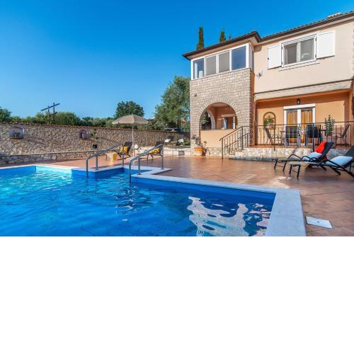Villa Ernesto