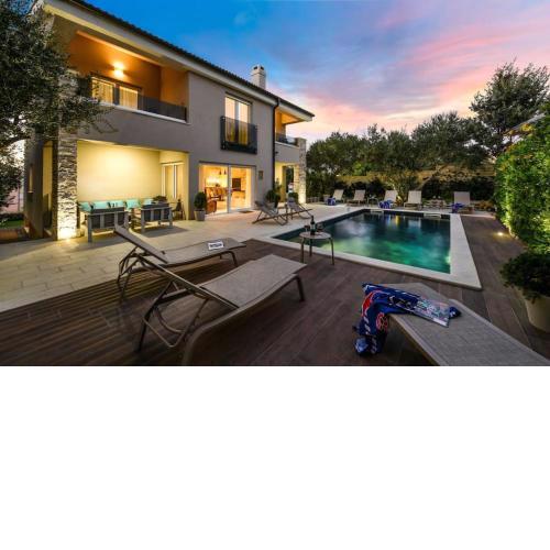 Villa Goga, lux. central villa with private pool