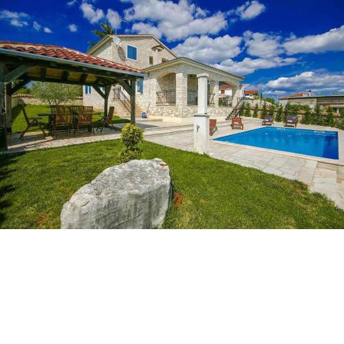 Villa Gordana