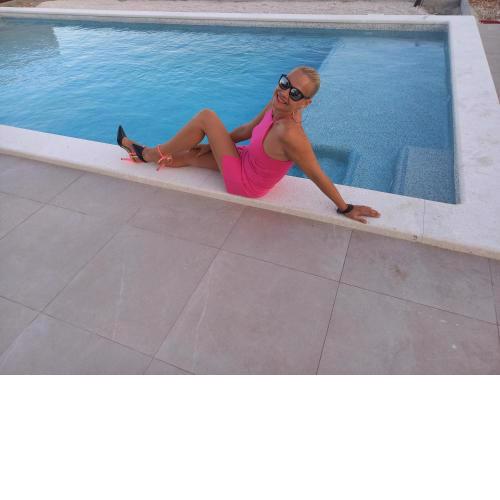 Villa GROFICA, new house with jacuzzi, pool, playgroung & BBQ near beaches, PULA - ISTRIA