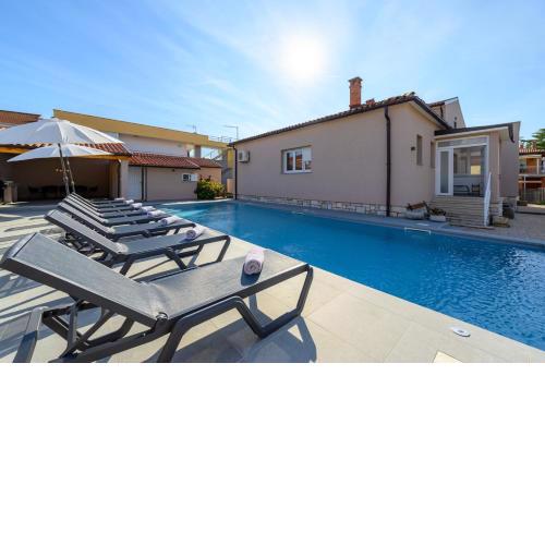 Villa Jolanda
