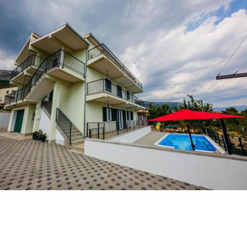 Villa Kata Gomilica top floor