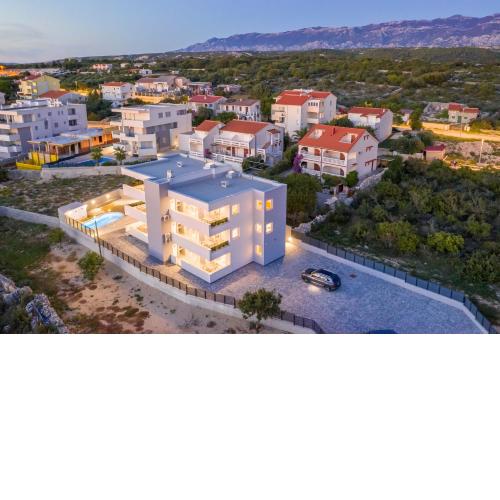 Villa Lena luxury apartments