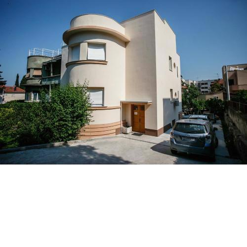 Villa Lole