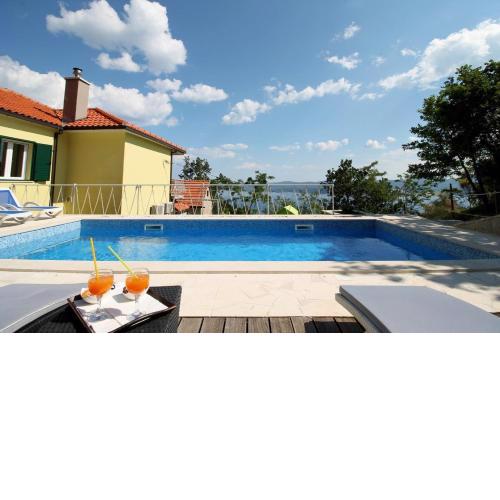 Villa Maruncela with sea and island views, 5 bedrooms, private pool, gym