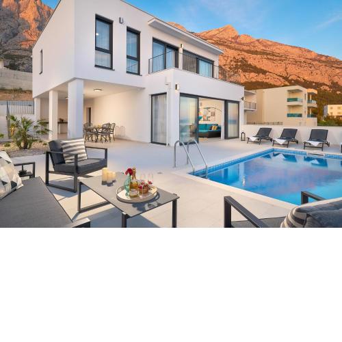 Villa Maxima with heated pool - Makarska Veliko Brdo