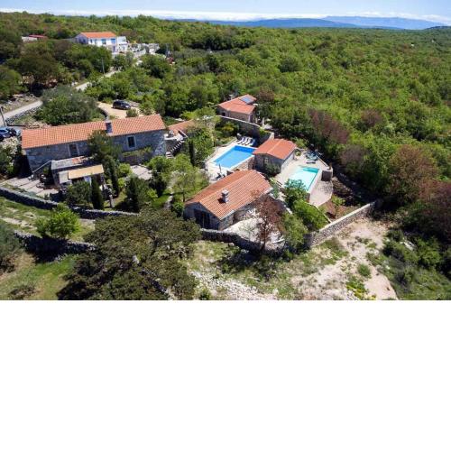 Villa Menta 1