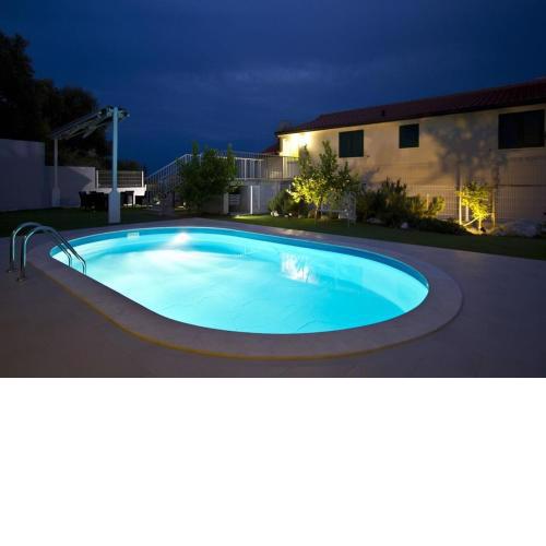 Villa Miho - with pool