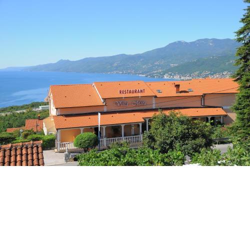 Villa Mira