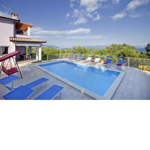 Villa Mirta in Crni (Haus für 8 Personen)