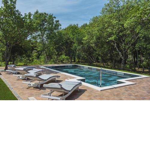 Villa mit privatem Pool und viel Privatsphäre